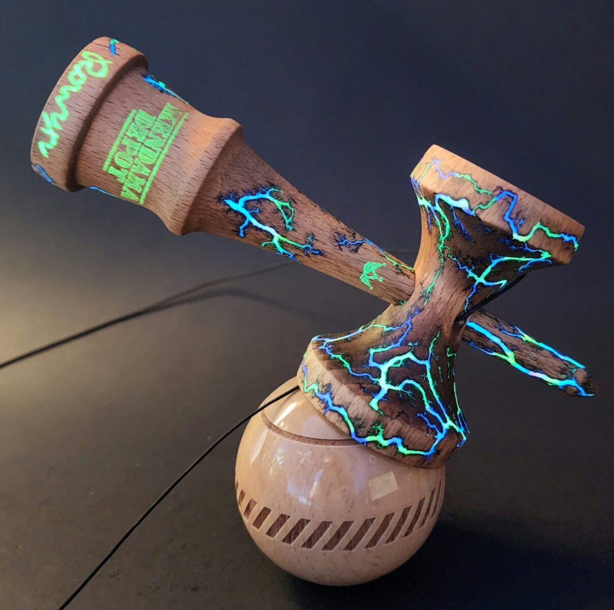 Lot De 2 Kendamas Pour Enfants Et Adultes - Jeu D'adresse Extérieur - Couleurs Noir Et Bleu