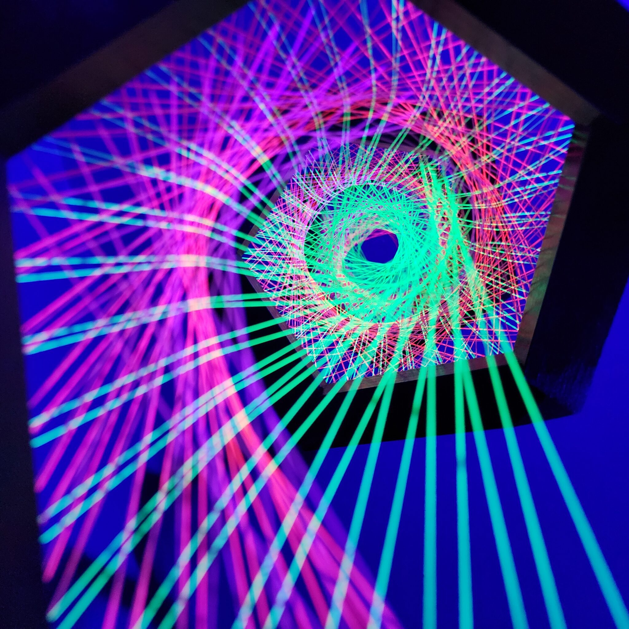 Rowyn Green Spiral String Art (The Green Twister) - Rowyn Designs